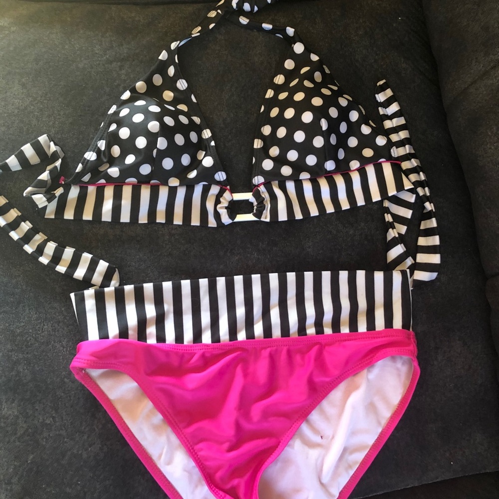 Dots & stripes suit